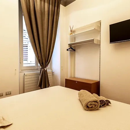 Manzoni 76 Apartamento *