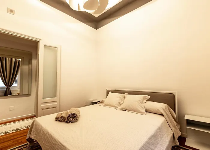 Manzoni 76 Apartment *