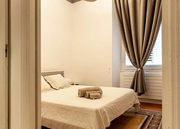 Apartment Manzoni 76 La Spezia